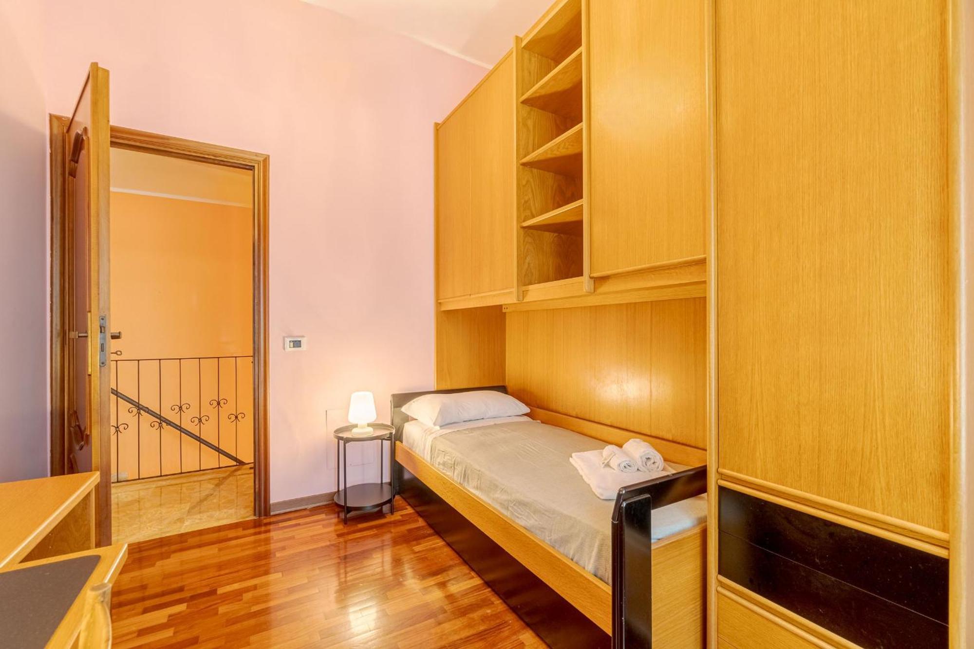 Colle Degli Ometti Vintage Chic Flat *